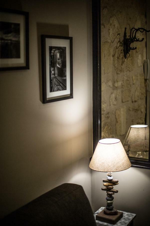 Nona Home Bordeaux Bagian luar foto